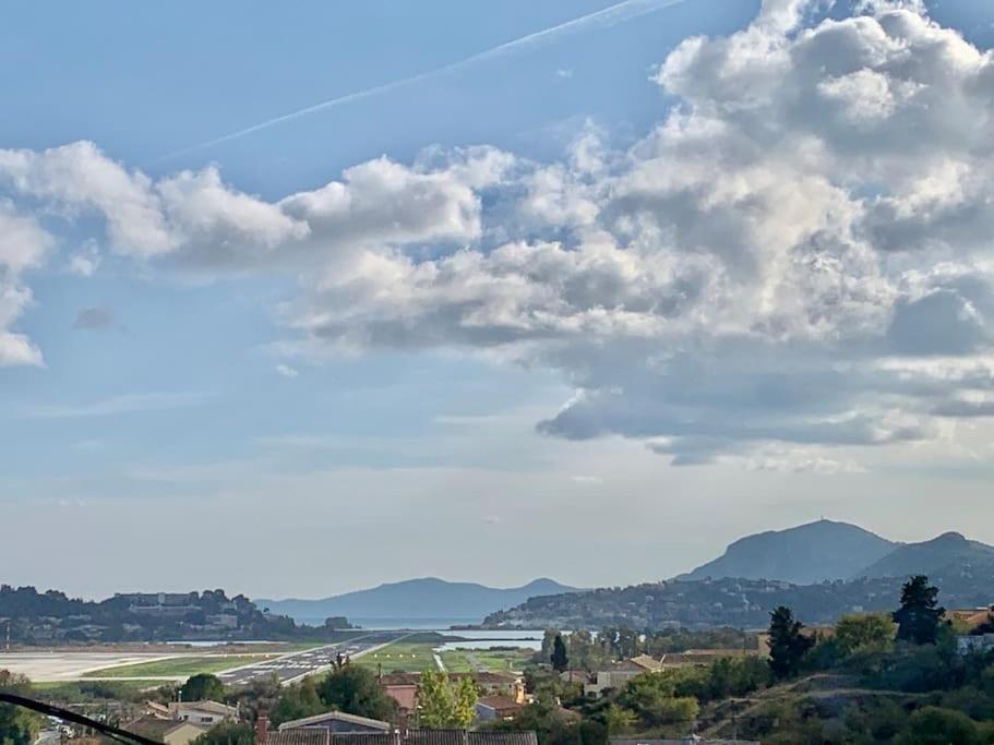 Ferienwohnung Panoramic Penthouse Corfu Town With Amazing Views Exterior foto